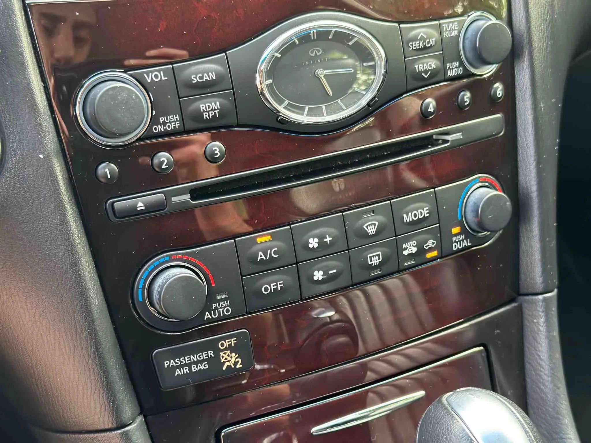 Used 2012 INFINITI EX35 Journey w/ Premium Pkg image 30