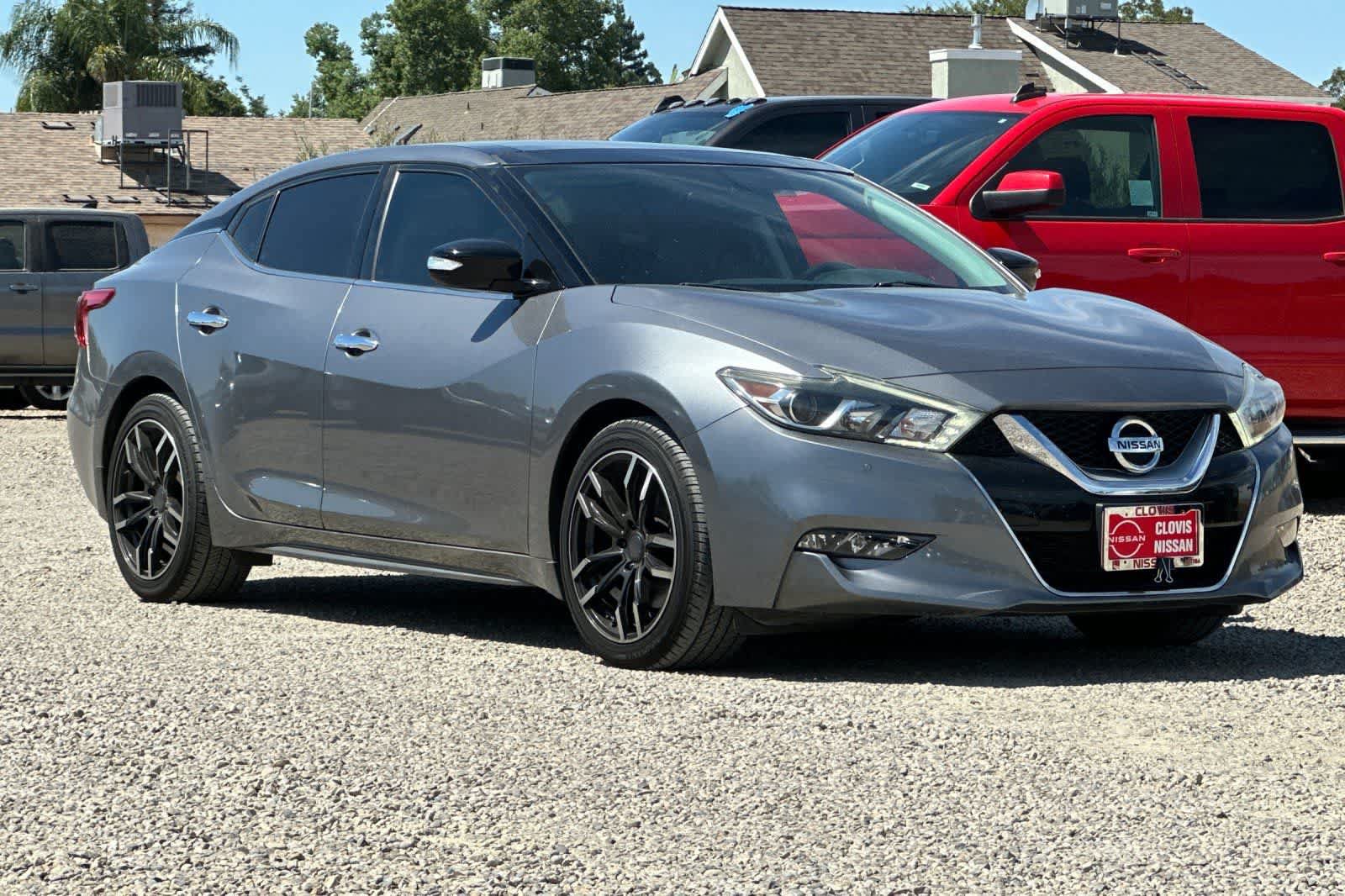 Used 2016 Nissan Maxima 3.5 SL w/ Interior Lighting Package FWD image 5