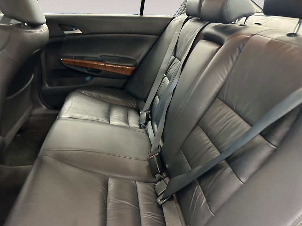 Used 2011 Honda Accord EX-L image 13