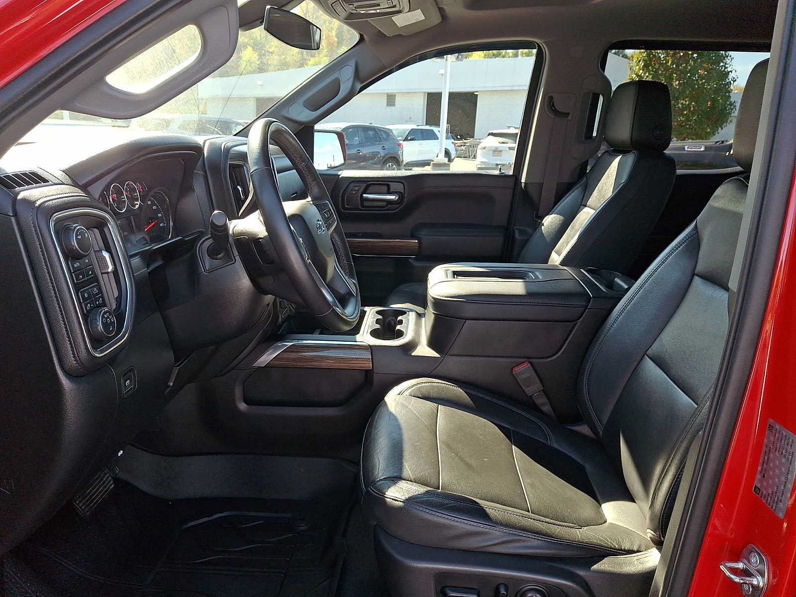 Used 2019 Chevrolet Silverado 1500 LT Trail Boss AWD/4WD image 13