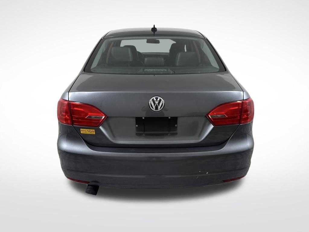 Used 2014 Volkswagen Jetta SE image 4