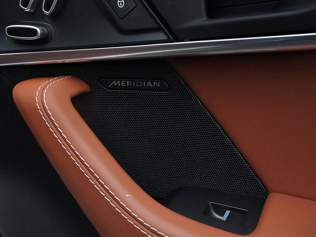 Used 2019 Jaguar F-TYPE R-Dynamic image 48