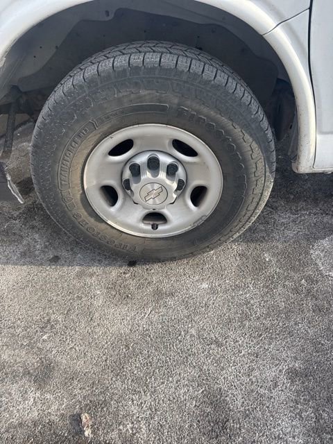 Used 2019 Chevrolet Express 2500 Work Van w/ Driver Convenience Package image 13