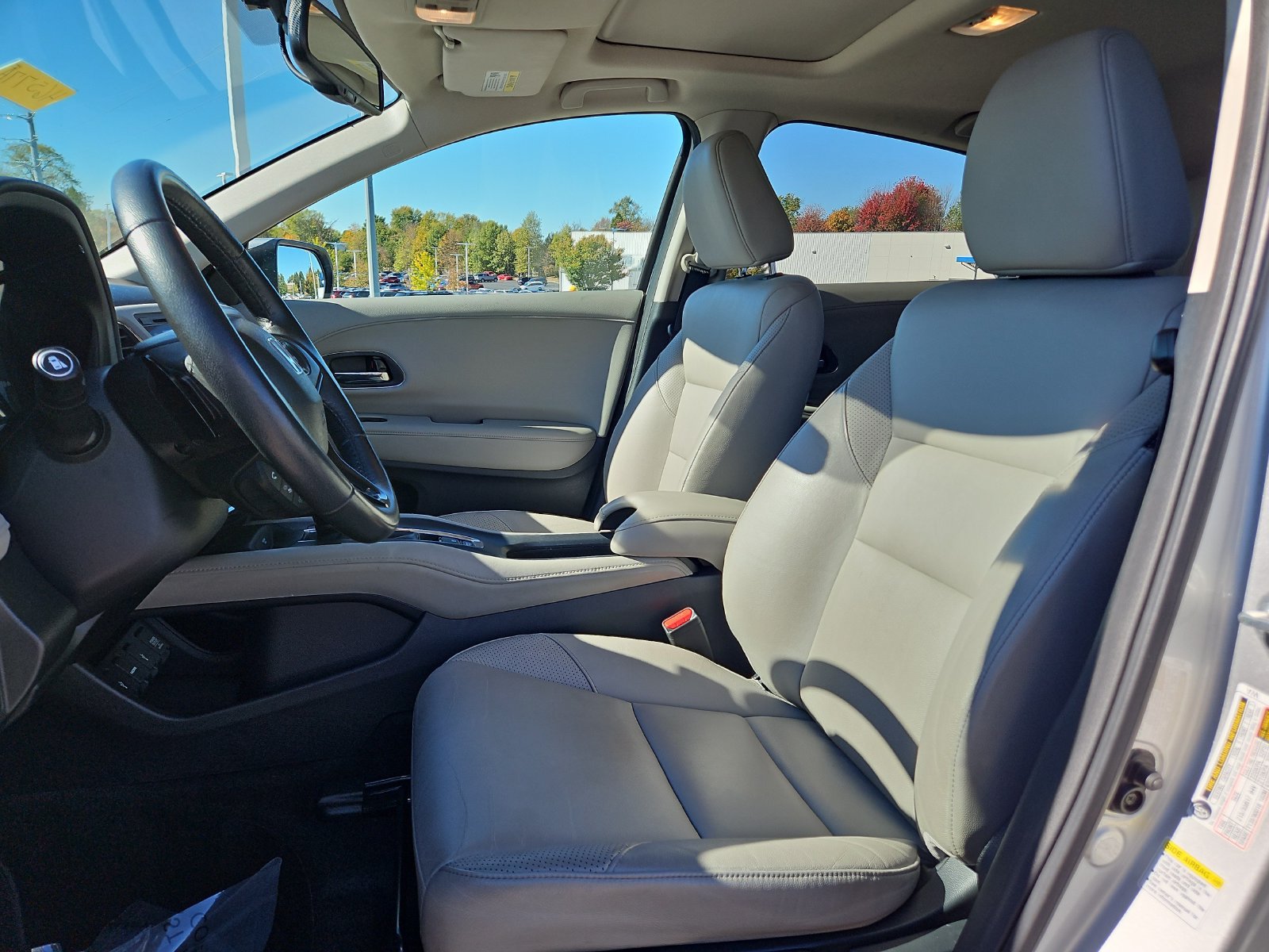 Used 2016 Honda HR-V EX-L image 17