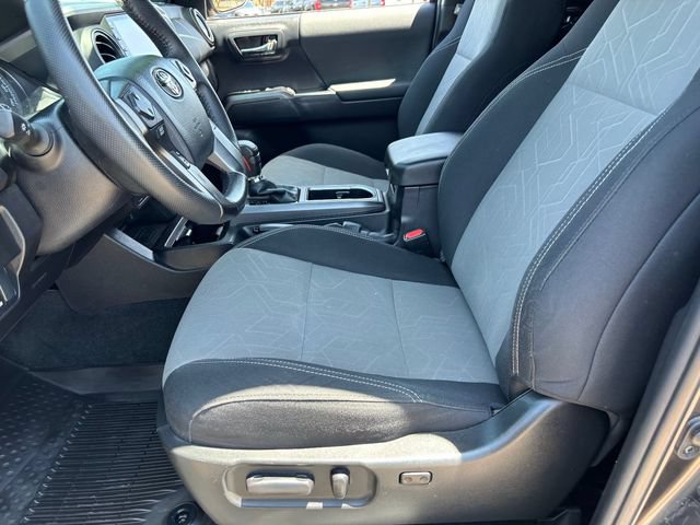 Used 2023 Toyota Tacoma TRD Sport AWD/4WD image 19