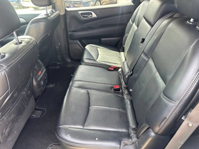 Used 2018 Nissan Pathfinder SL w/ SL Premium Package AWD/4WD image 9