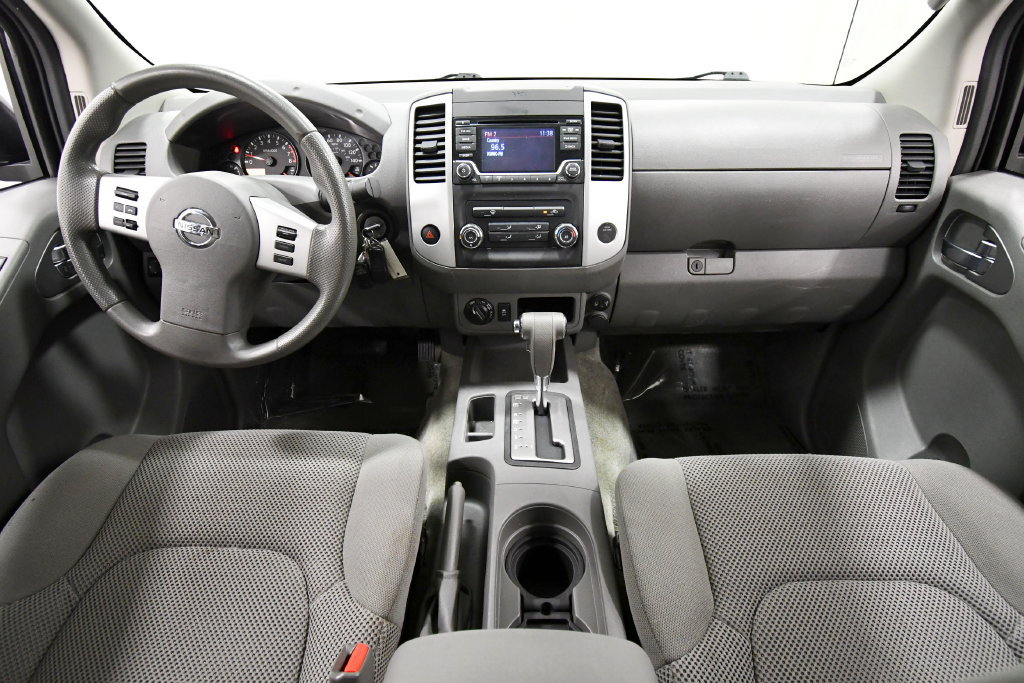 Used 2017 Nissan Frontier SV AWD/4WD image 3