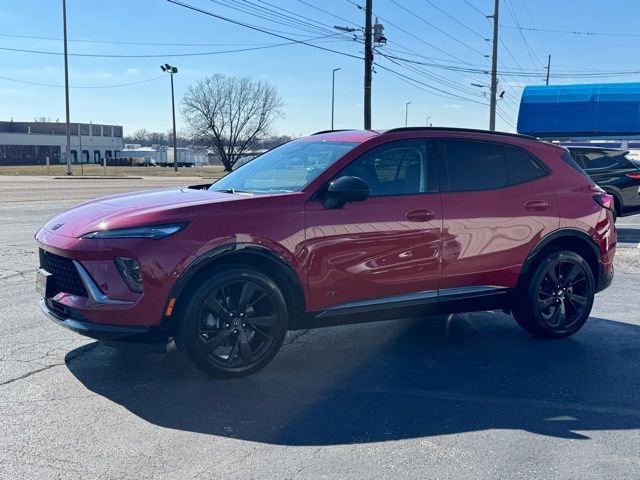 Used 2025 Buick Envision Sport Touring AWD/4WD image 3