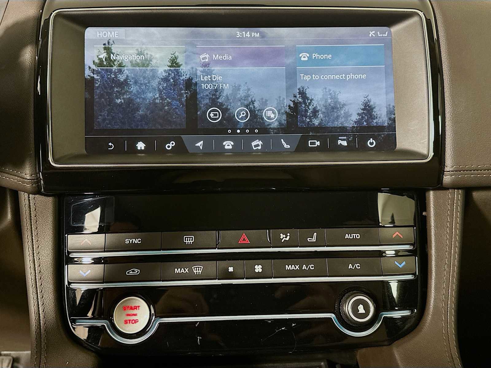 Used 2020 Jaguar F-PACE Prestige AWD/4WD image 13