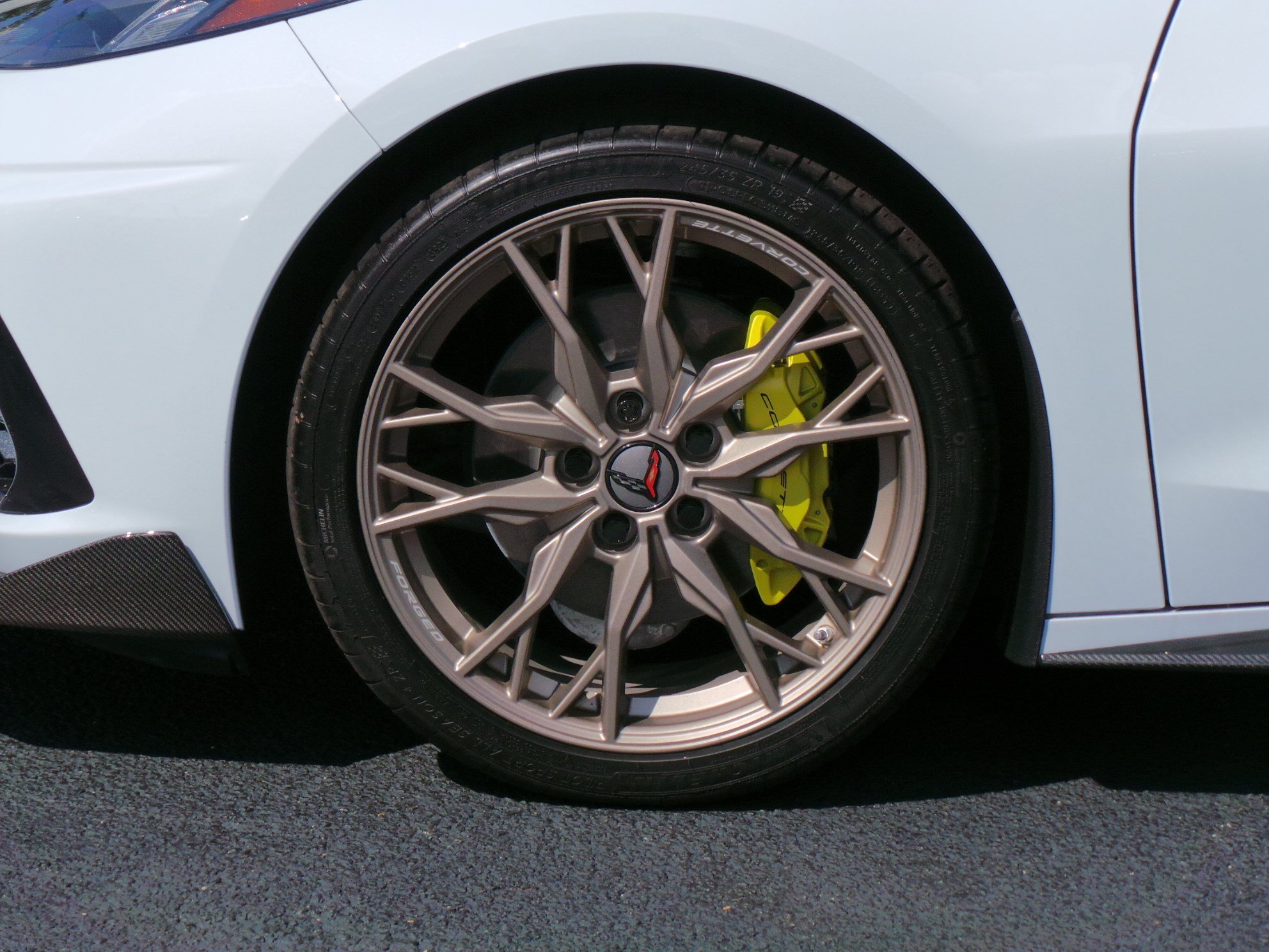 Used 2024 Chevrolet Corvette Stingray Premium Cpe RWD image 13