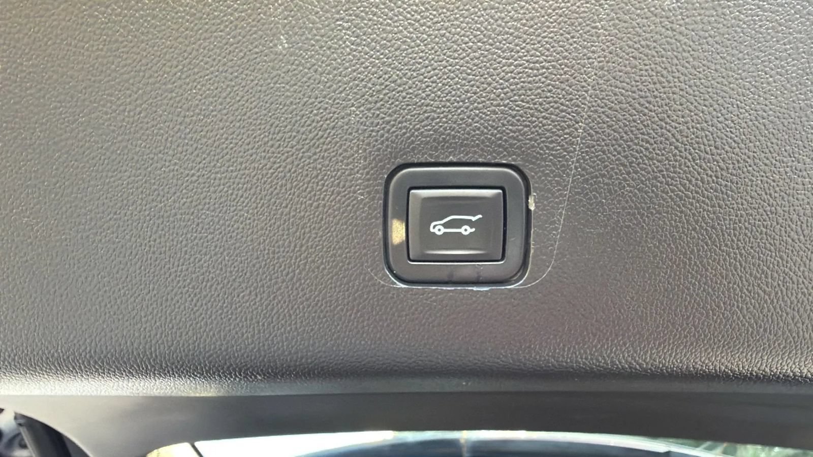 Used 2021 Chevrolet Traverse LT AWD/4WD image 67
