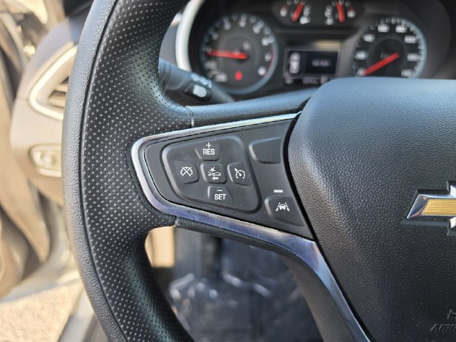 Used 2025 Chevrolet Malibu LT FWD image 30
