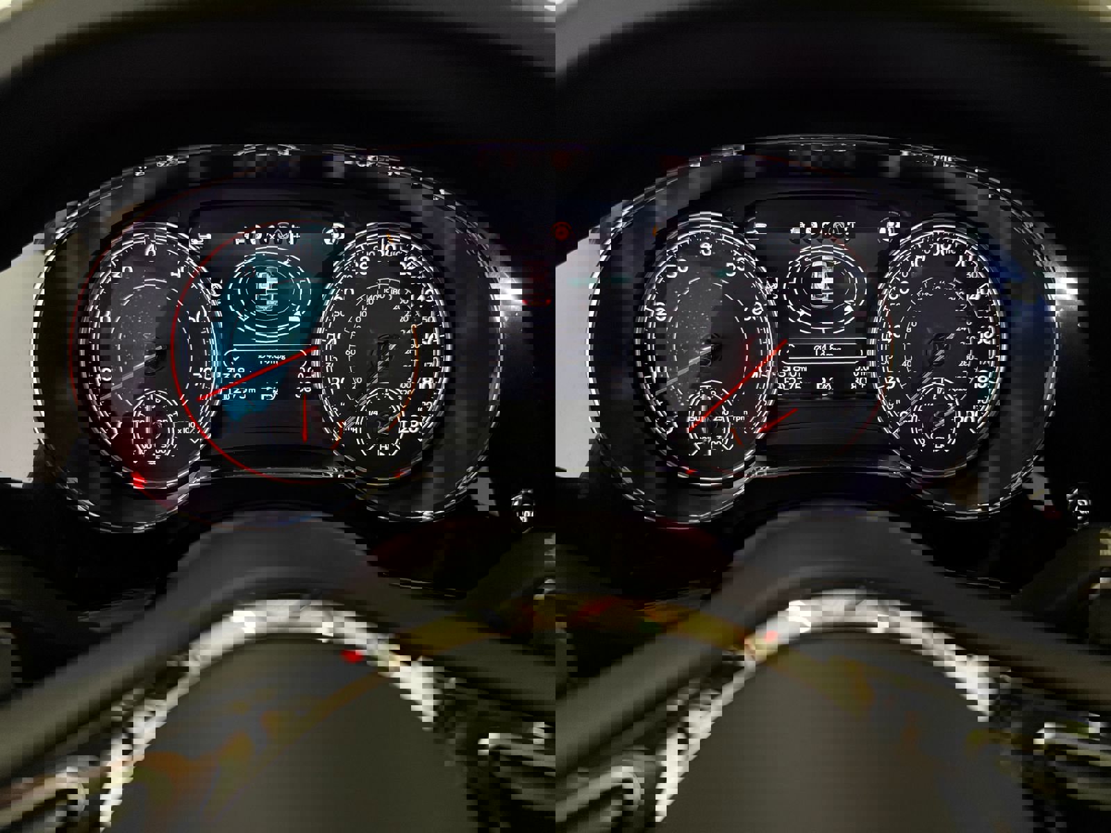 Used 2018 Bentley Bentayga image 77