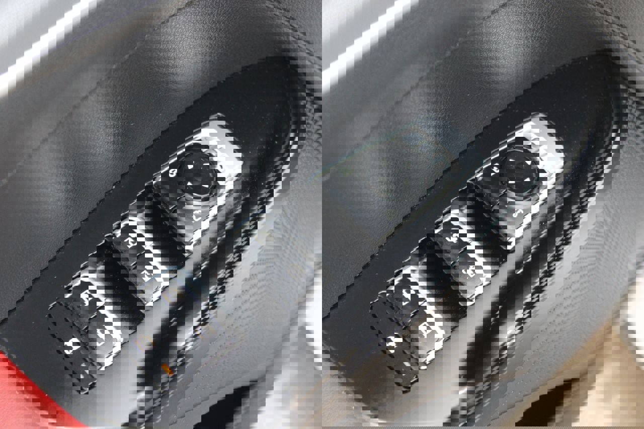 Used 2023 Kia K5 GT-Line image 19