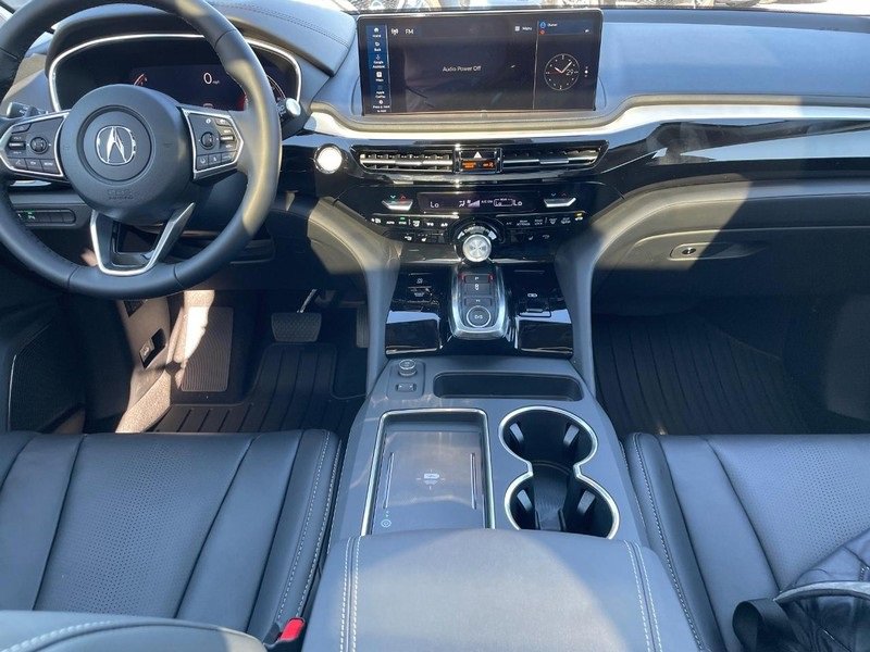 Certified 2025 Acura MDX w/ Technology Package image 6