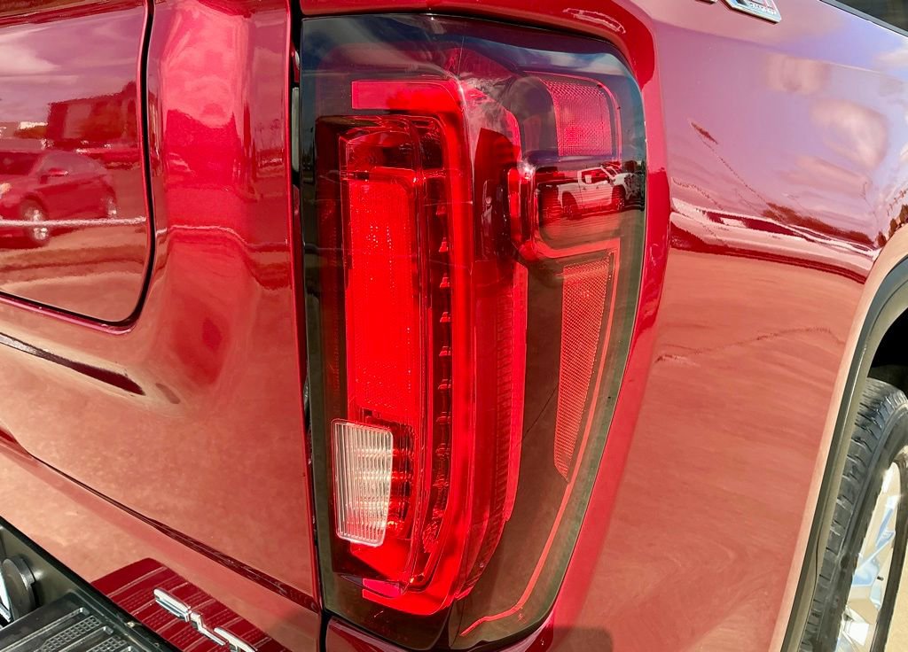 Used 2020 GMC Sierra 1500 SLT image 15