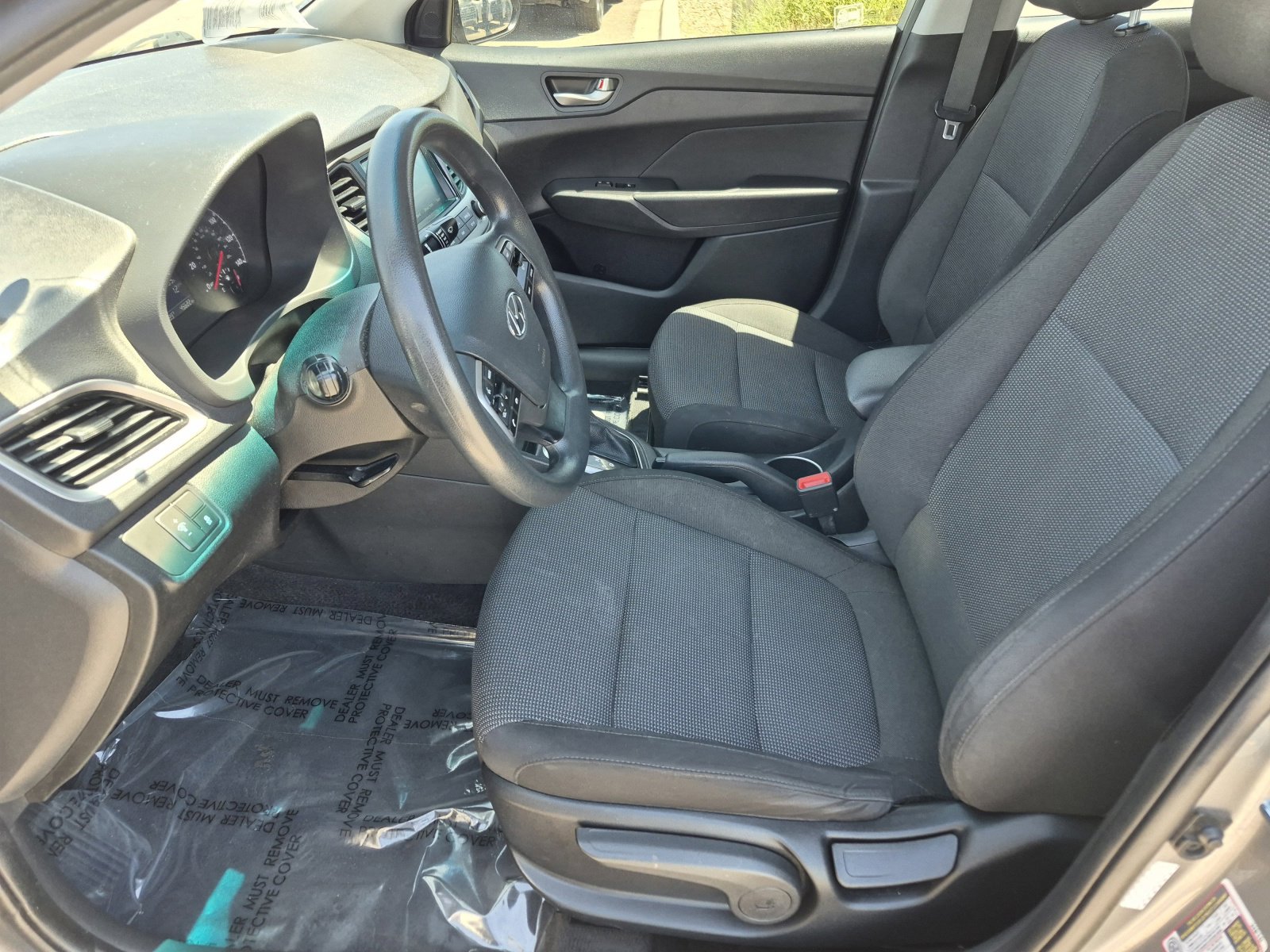 Used 2021 Hyundai Accent SEL FWD image 16