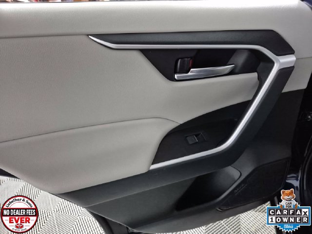 Certified 2022 Toyota RAV4 XLE AWD/4WD image 25