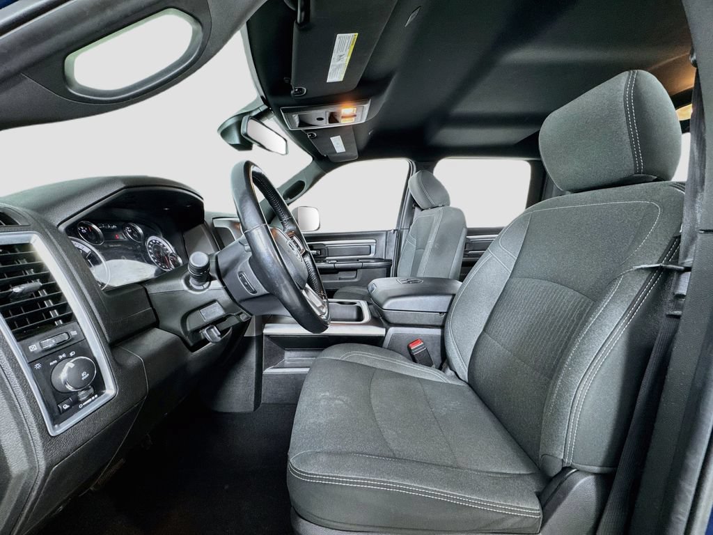Used 2021 RAM 1500 Warlock AWD/4WD image 12