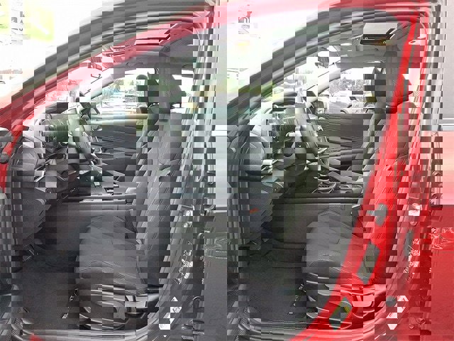 Certified 2024 Hyundai Elantra SEL w/ Convenience Package image 13