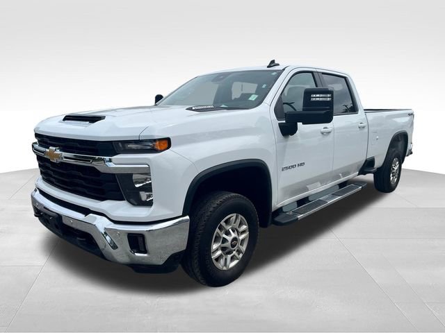 Used 2025 Chevrolet Silverado 2500 LT w/ Safety Package AWD/4WD image 1