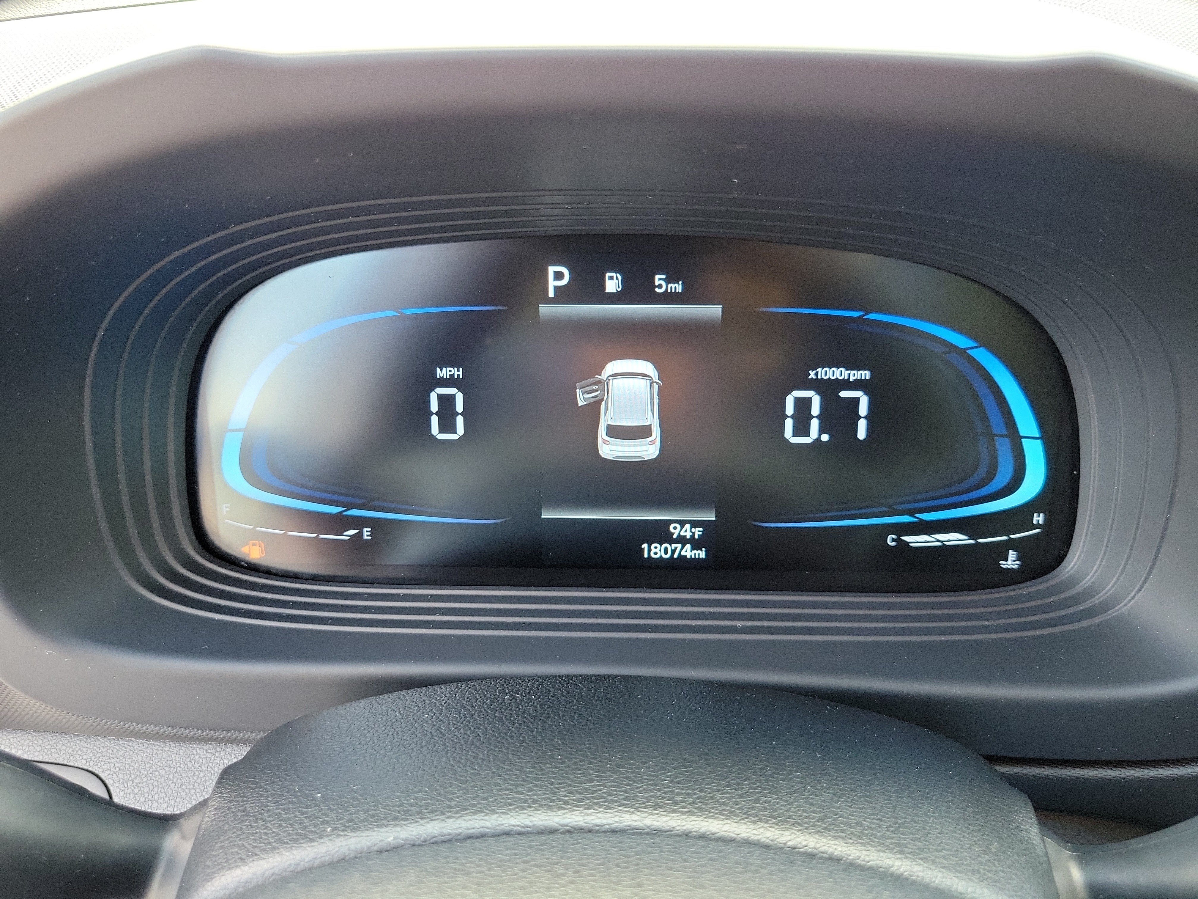Used 2025 Hyundai Venue SEL FWD image 32