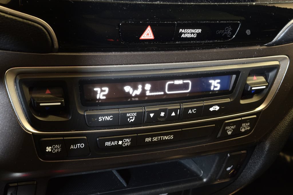Used 2023 Honda Passport EX-L image 25