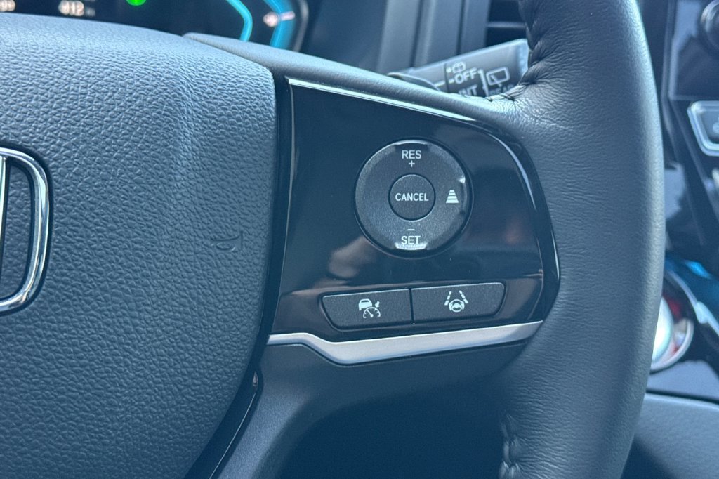 Certified 2024 Honda Odyssey Touring image 31