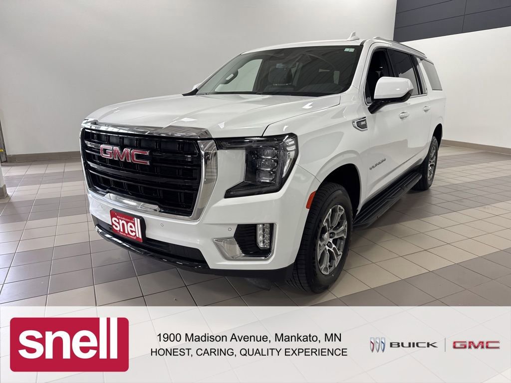 Used 2023 GMC Yukon XL SLE AWD/4WD image 1