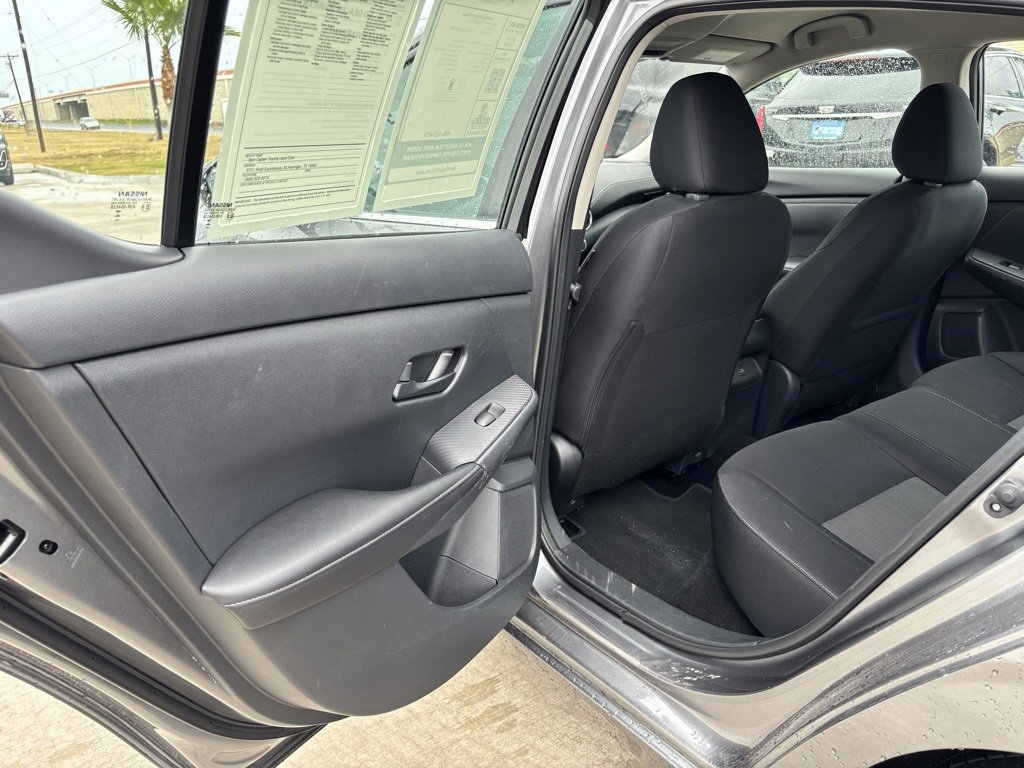 Used 2024 Nissan Sentra SV image 17