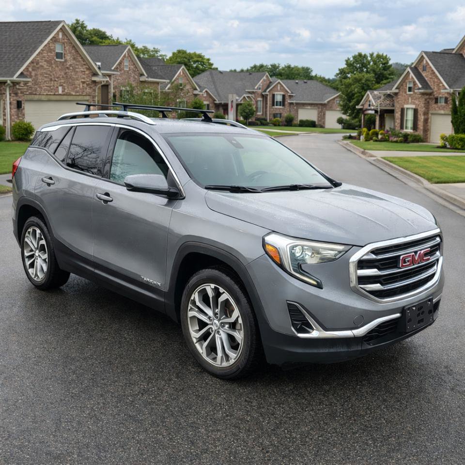 Used 2018 GMC Terrain SLT w/ Preferred Package image 2