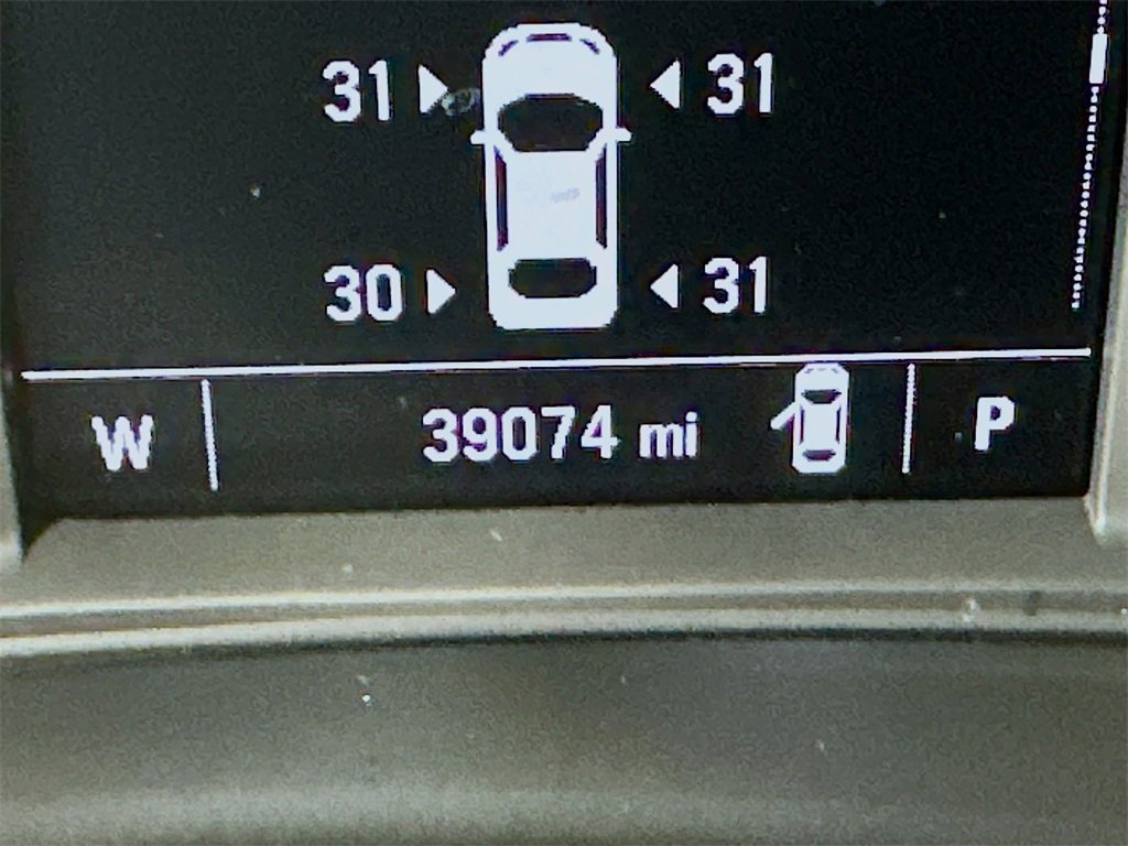 Used 2022 Chevrolet Malibu LT image 32