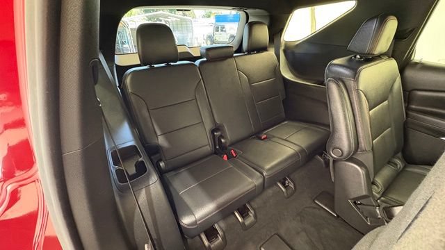 Used 2024 Chevrolet Traverse Z71 w/ Enhanced Driving Package AWD/4WD image 37