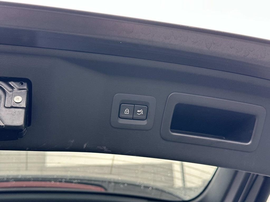 Certified 2024 MAZDA CX-90 Plug-In Hybrid w/ Preferred image 31