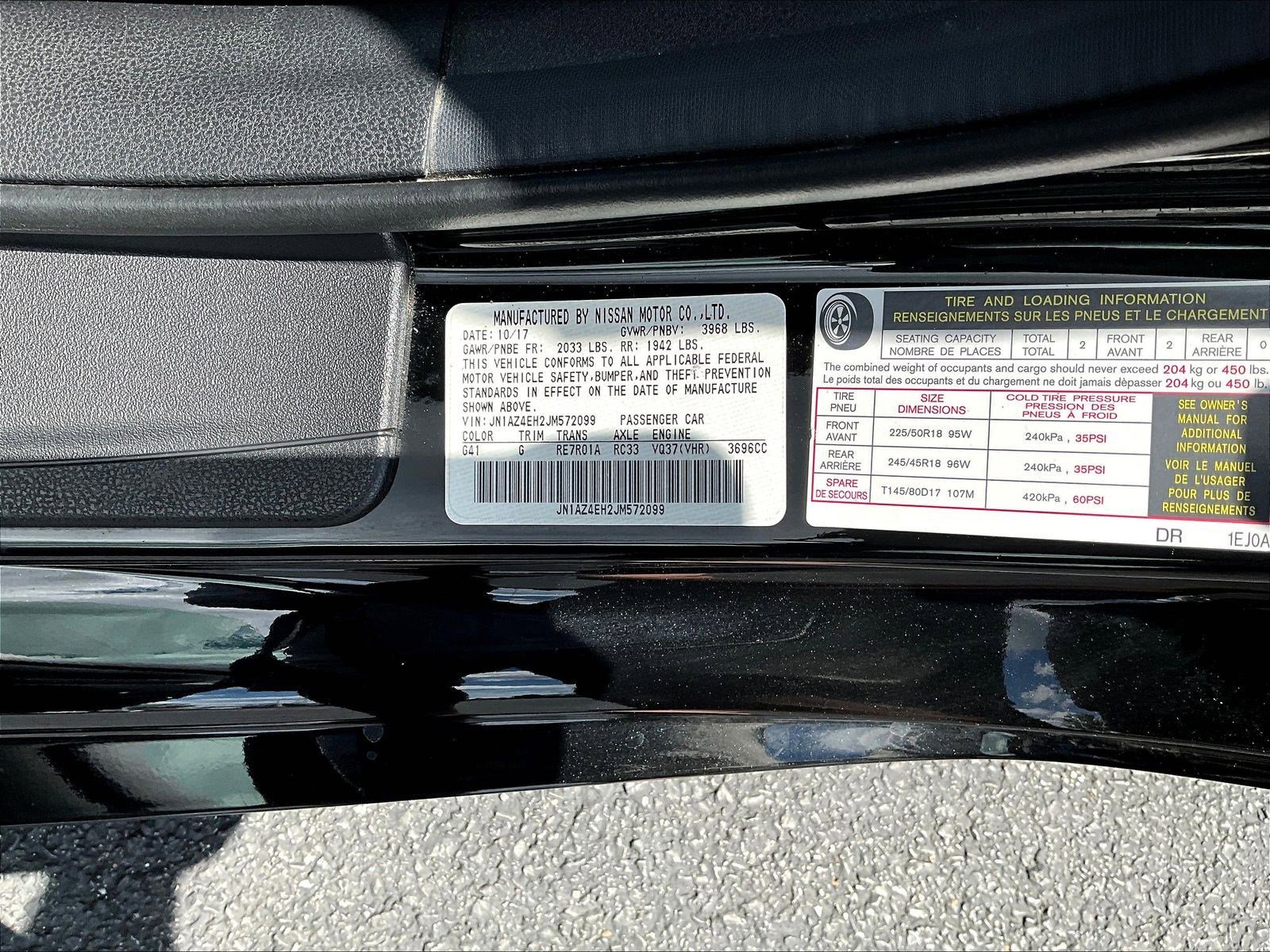 Used 2018 Nissan 370Z Touring RWD image 15