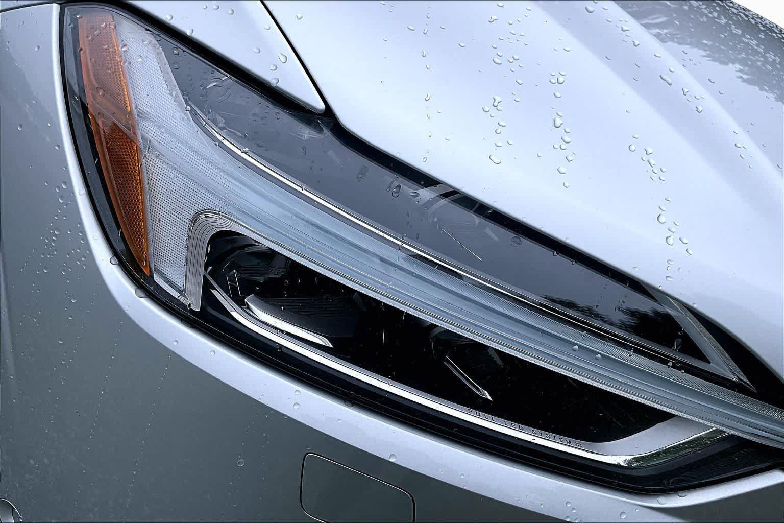 Used 2019 Volvo XC60 T5 Inscription AWD/4WD image 28