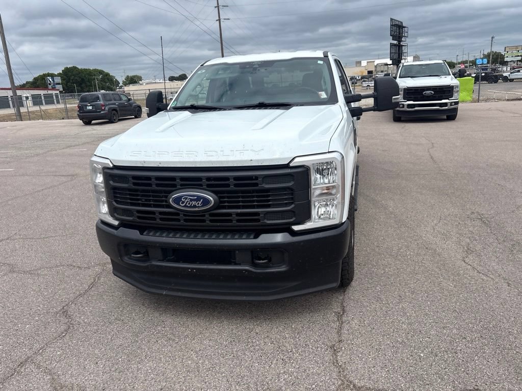 Used 2025 Ford F350 XL AWD/4WD image 6