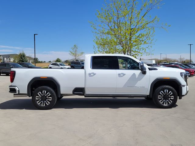 Used 2025 GMC Sierra 3500 Denali Ultimate image 2