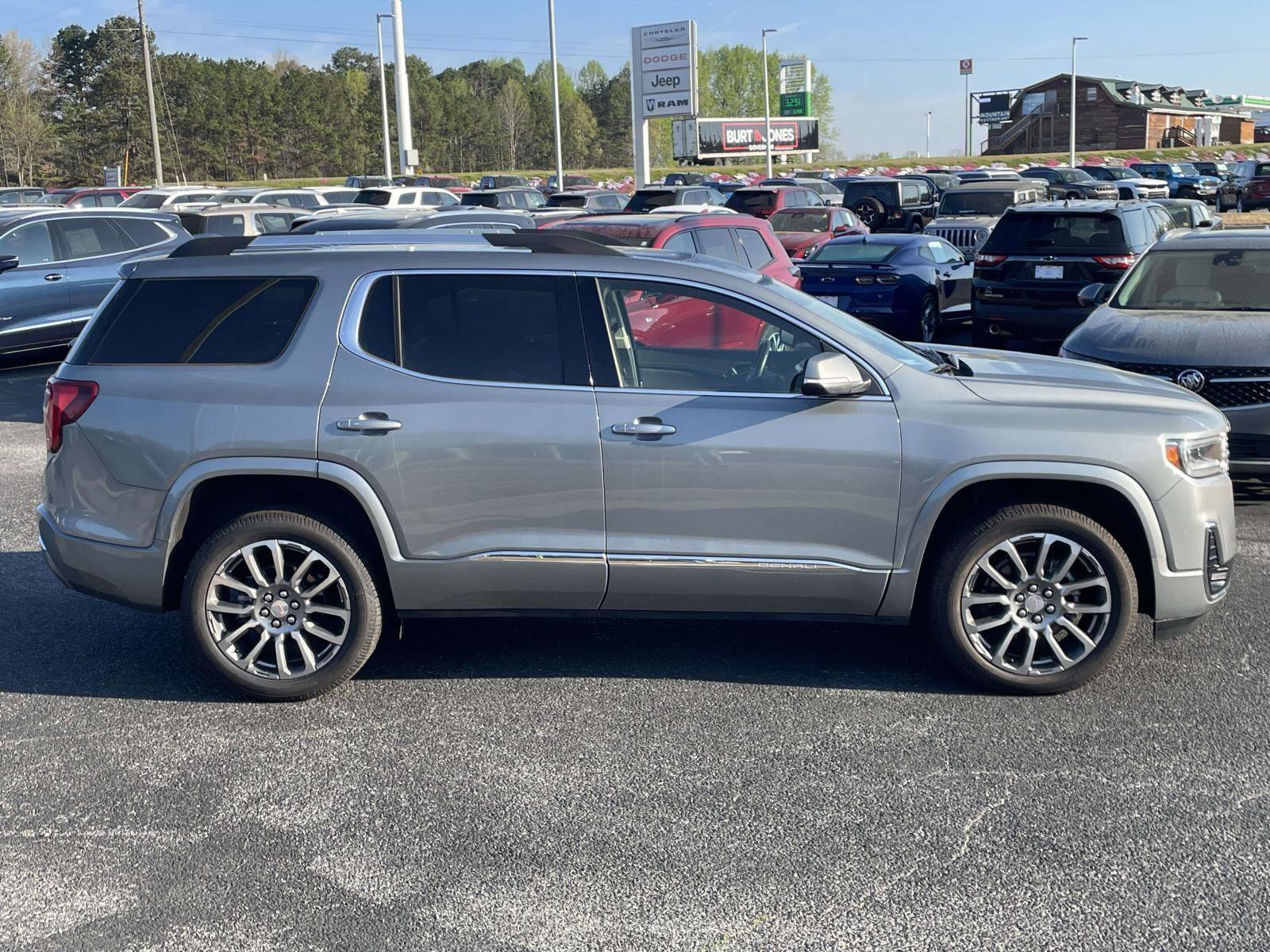Used 2023 GMC Acadia Denali w/ Denali Technology Package video 2
