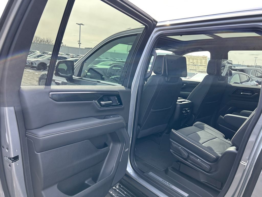 New 2026 GMC Yukon XL Elevation w/ Elevation Premium Package image 35
