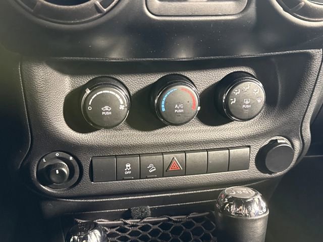 Used 2017 Jeep Wrangler Unlimited Sport image 30