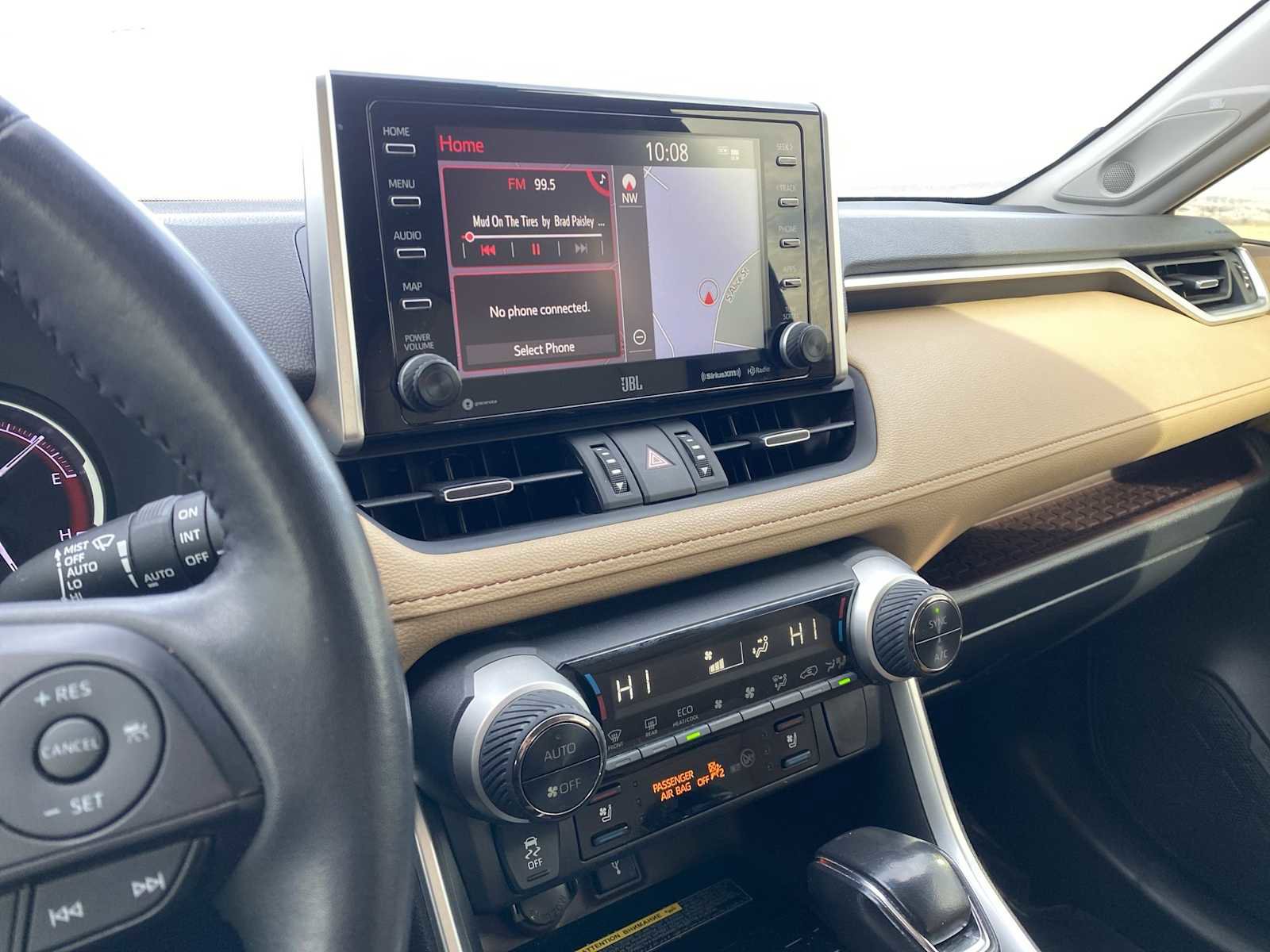 Used 2021 Toyota RAV4 Limited AWD/4WD image 23