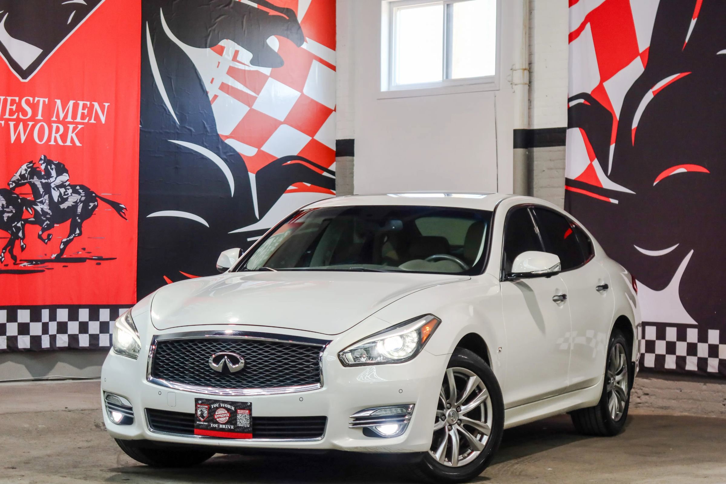 Used 2015 INFINITI Q70 3.7