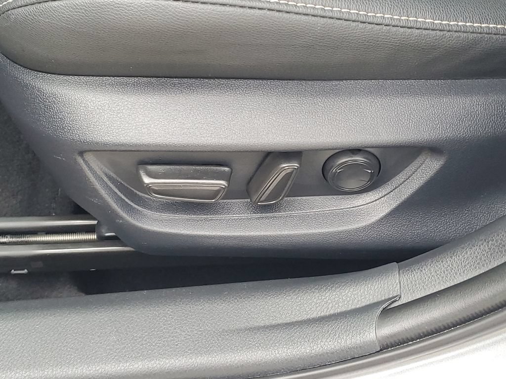 Certified 2026 Toyota Camry SE FWD image 16