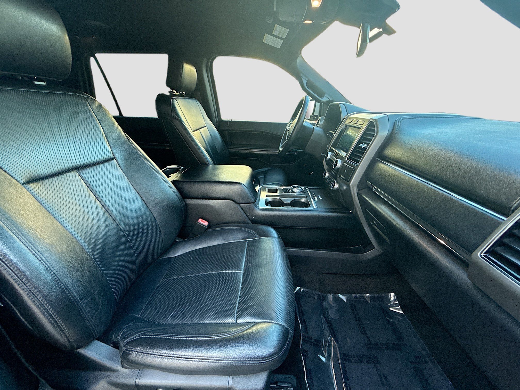 Used 2018 Ford Expedition Max XLT w/ Equipment Group 202A image 31