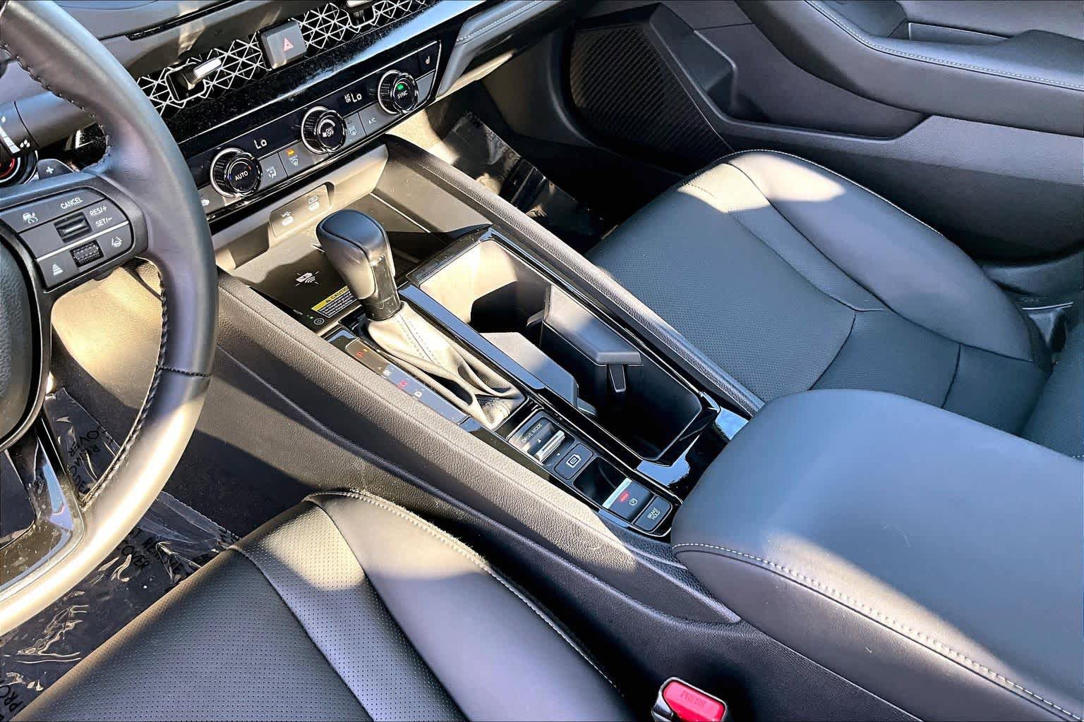 Used 2025 Honda Accord Sport image 17