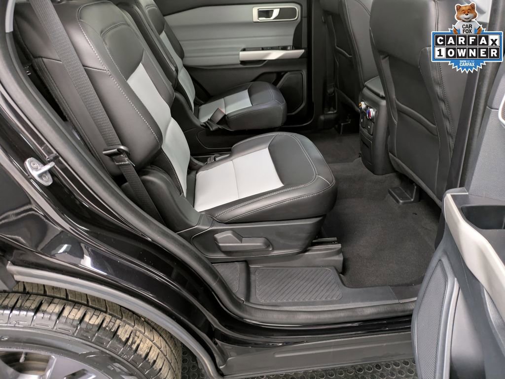 Used 2022 Ford Explorer XLT w/ Equipment Group 202A AWD/4WD image 26