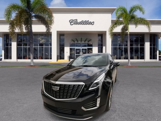 Certified 2023 Cadillac XT5 Premium Luxury FWD image 5