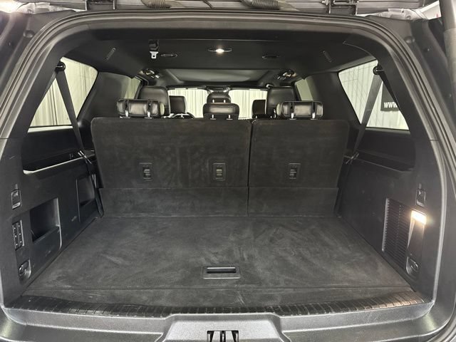 Used 2020 Ford Expedition Max XLT w/ Equipment Group 202A AWD/4WD image 10