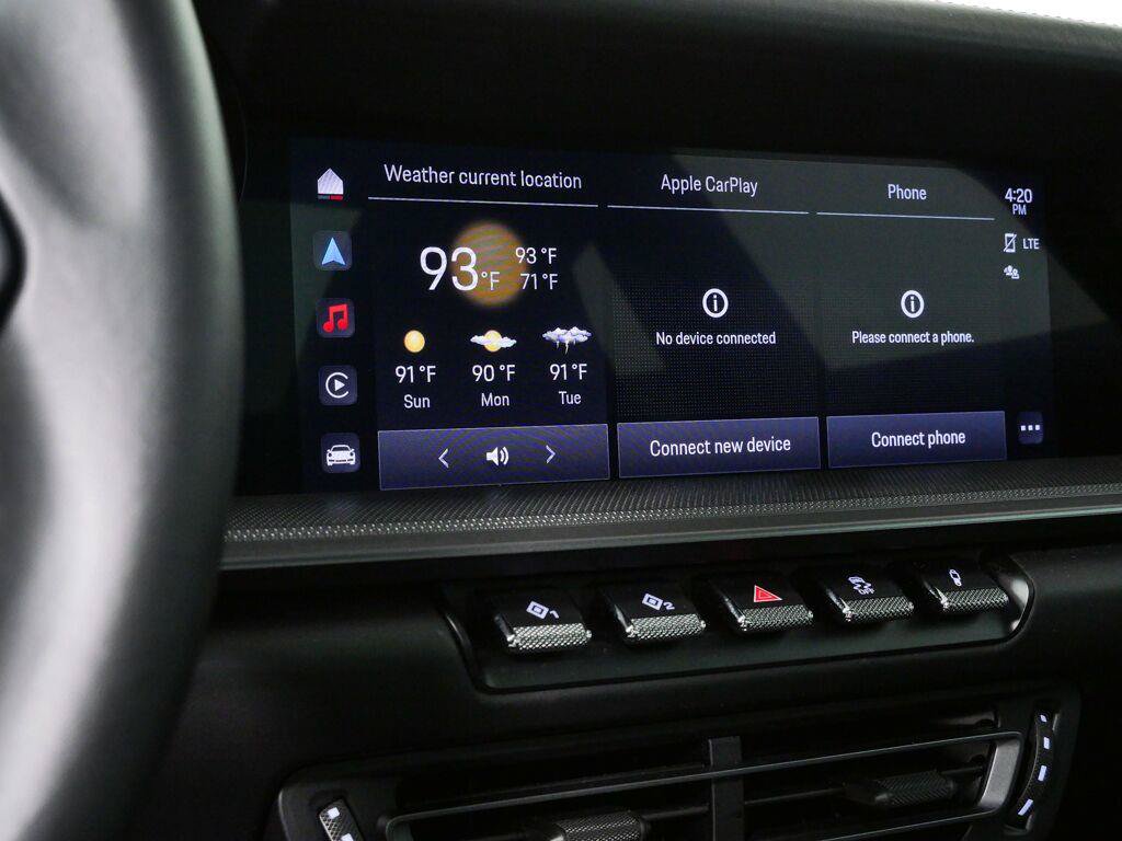 Certified 2024 Porsche 911 Carrera 4 AWD/4WD image 13